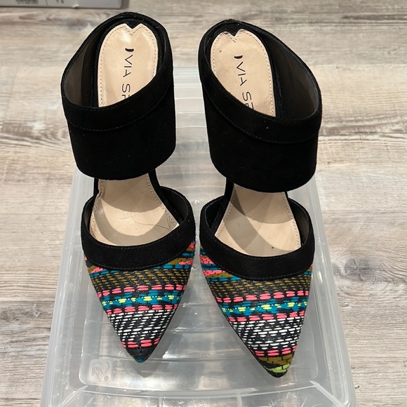 Via Spiga suede Mule size 6.5 - Picture 2 of 3